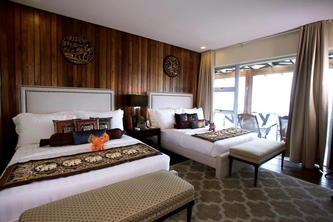 The Oriental Luxury Suites Alfonso Dış mekan fotoğraf